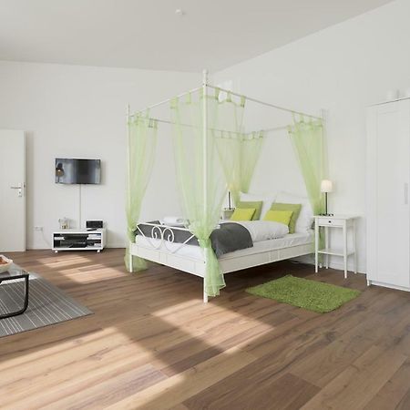 Studio Apartment Niemetzstr 51 Berlin Ngoại thất bức ảnh