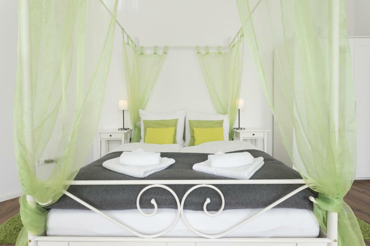 Studio Apartment Niemetzstr 51 Berlin Ngoại thất bức ảnh