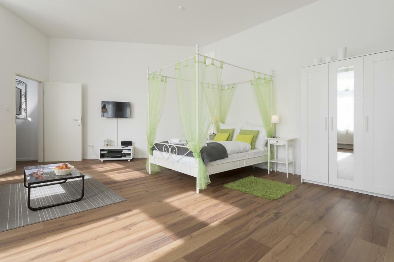 Studio Apartment Niemetzstr 51 Berlin Ngoại thất bức ảnh