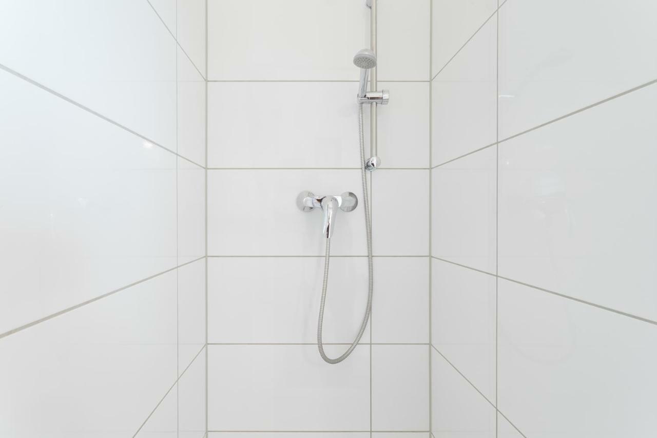 Studio Apartment Niemetzstr 51 Berlin Ngoại thất bức ảnh