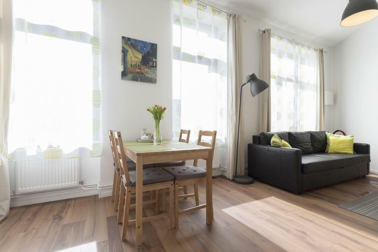 Studio Apartment Niemetzstr 51 Berlin Ngoại thất bức ảnh